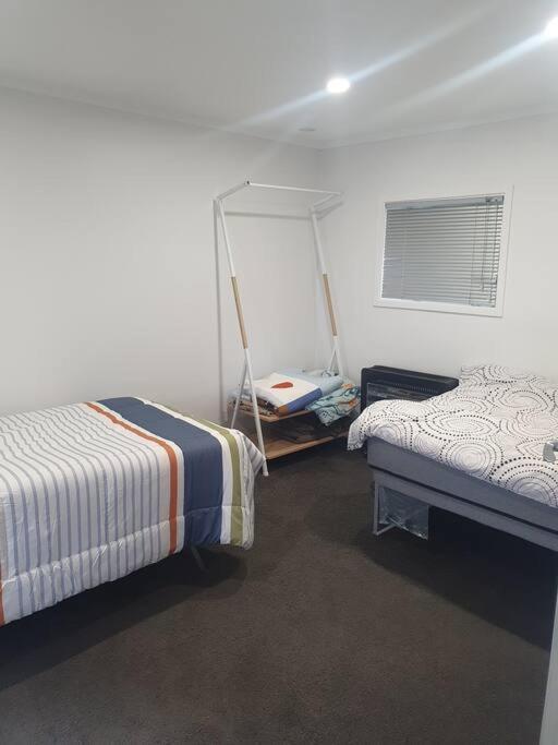 Little Nest In Ngaio Apartment เวลลิงตัน ภายนอก รูปภาพ