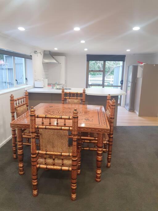 Little Nest In Ngaio Apartment เวลลิงตัน ภายนอก รูปภาพ